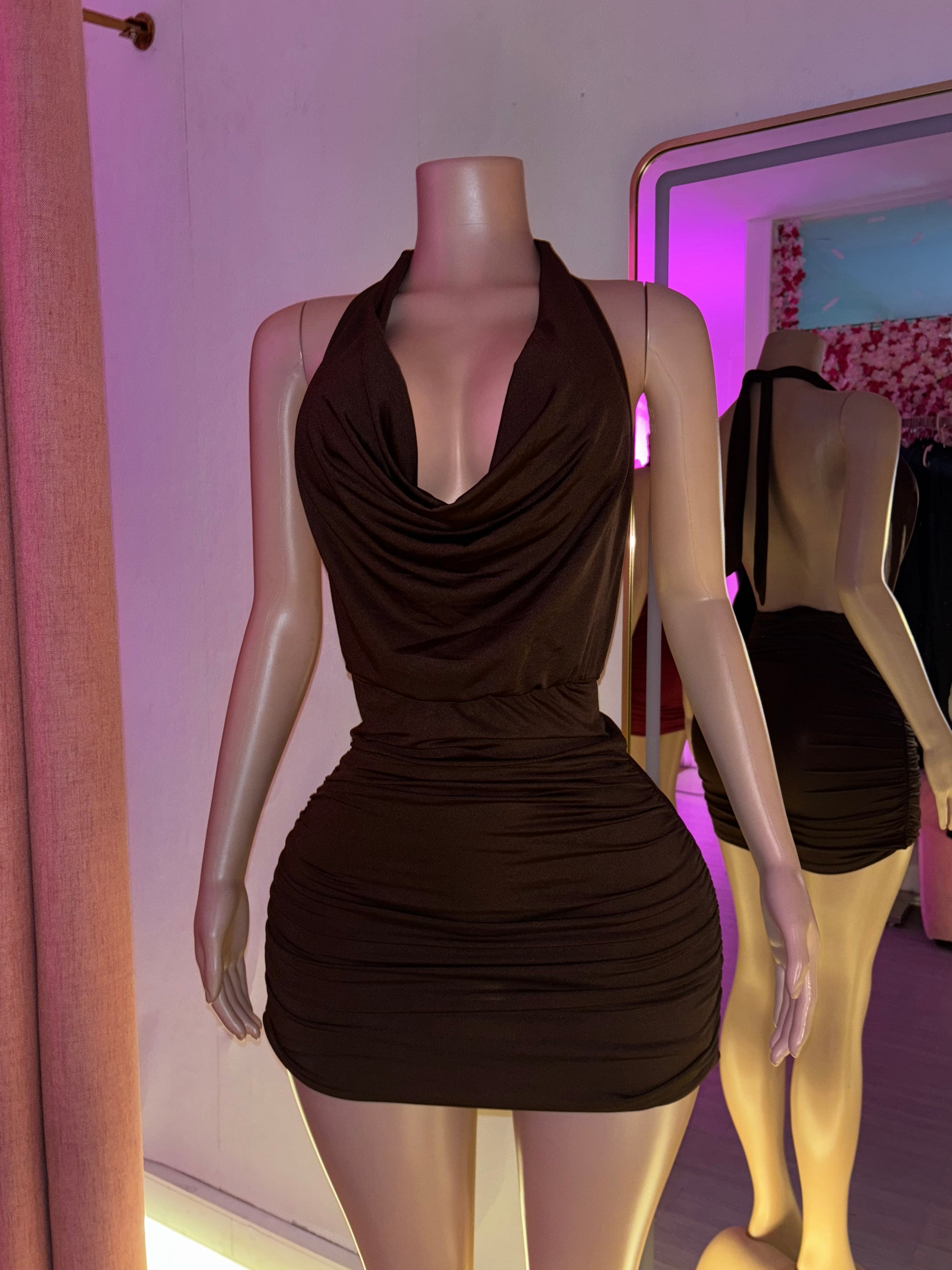 Vestido escote drapeado