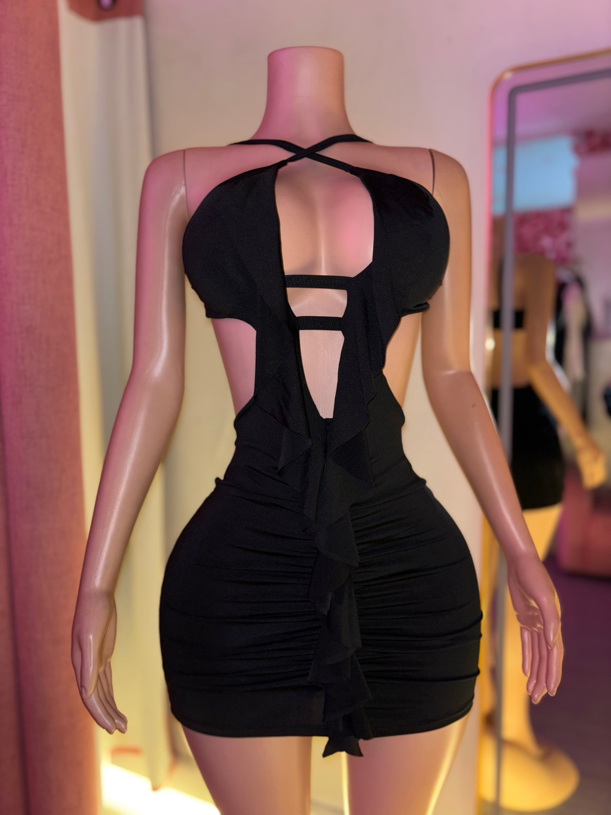 Vestido escote flecos
