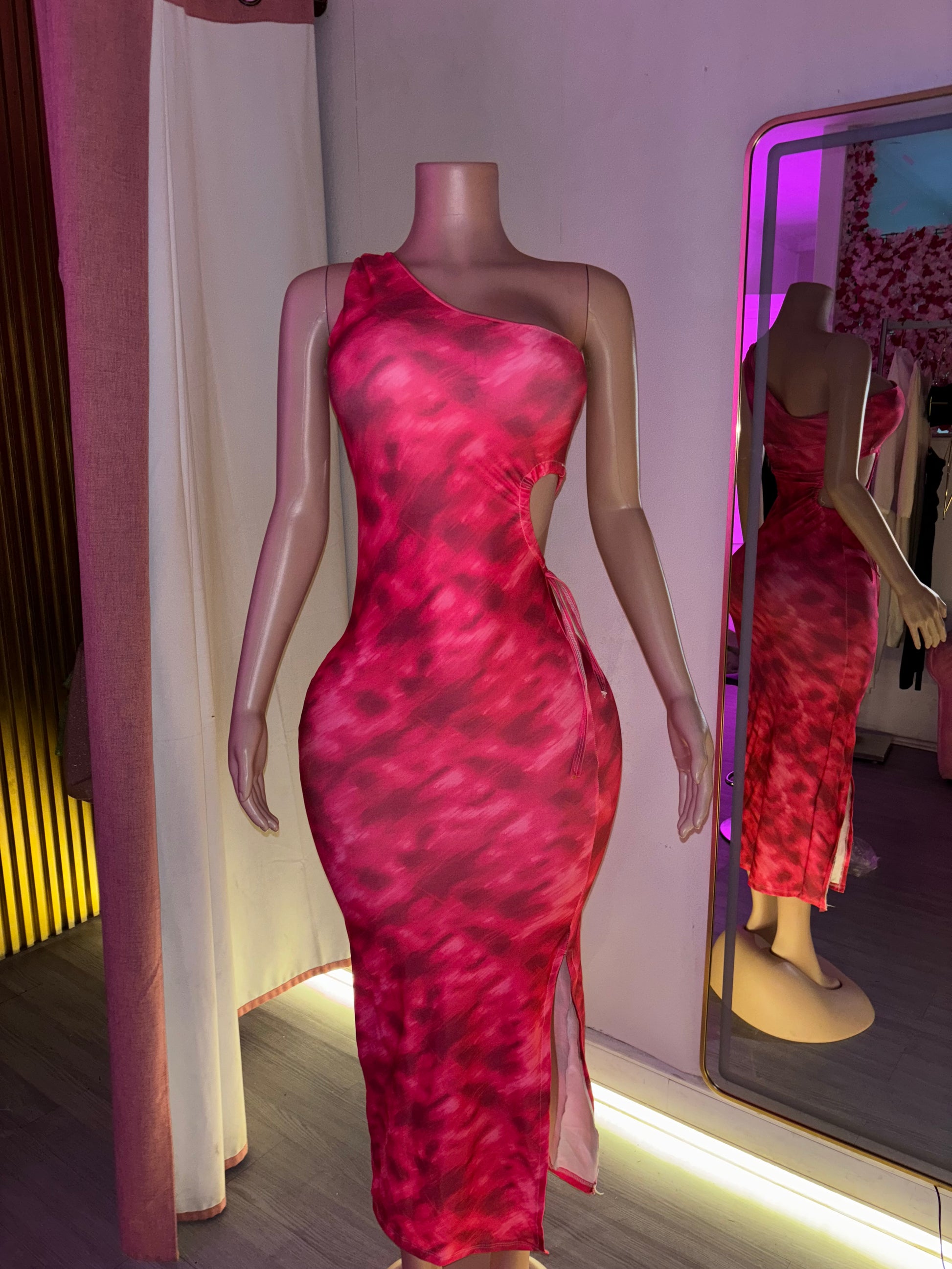 Vestido hombro largo