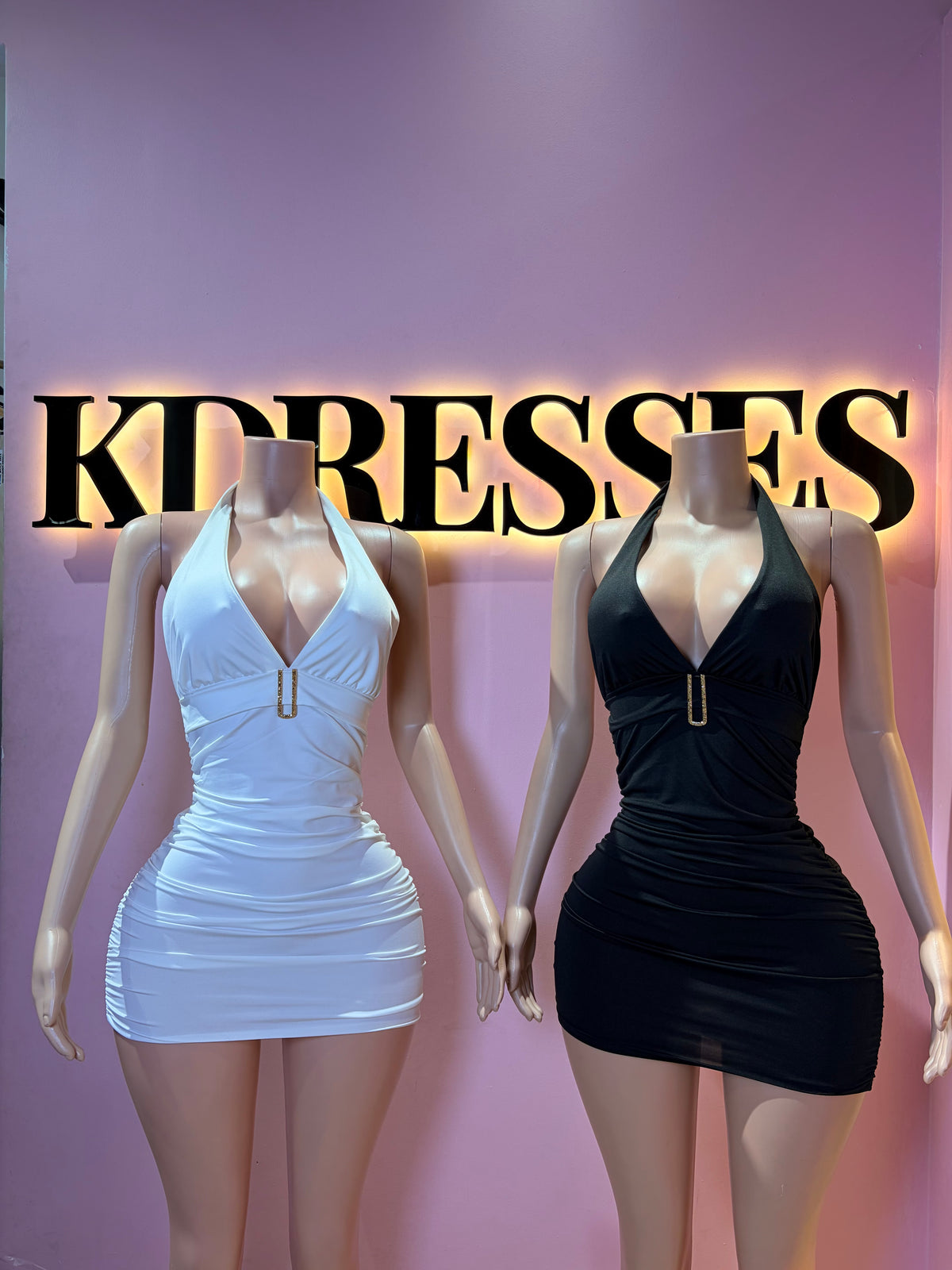 Vestido escote essential