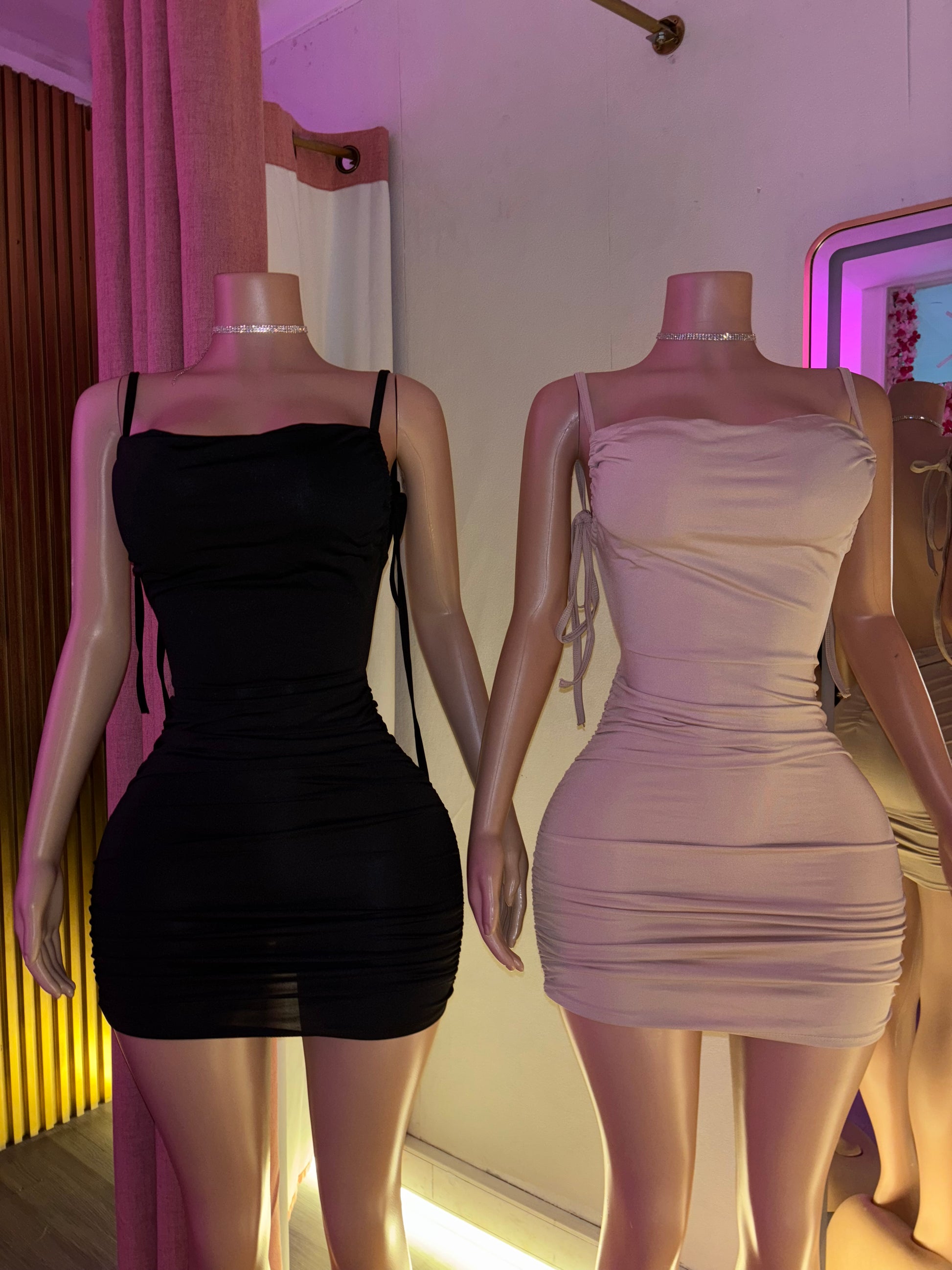 Vestido espalda cruzada push up
