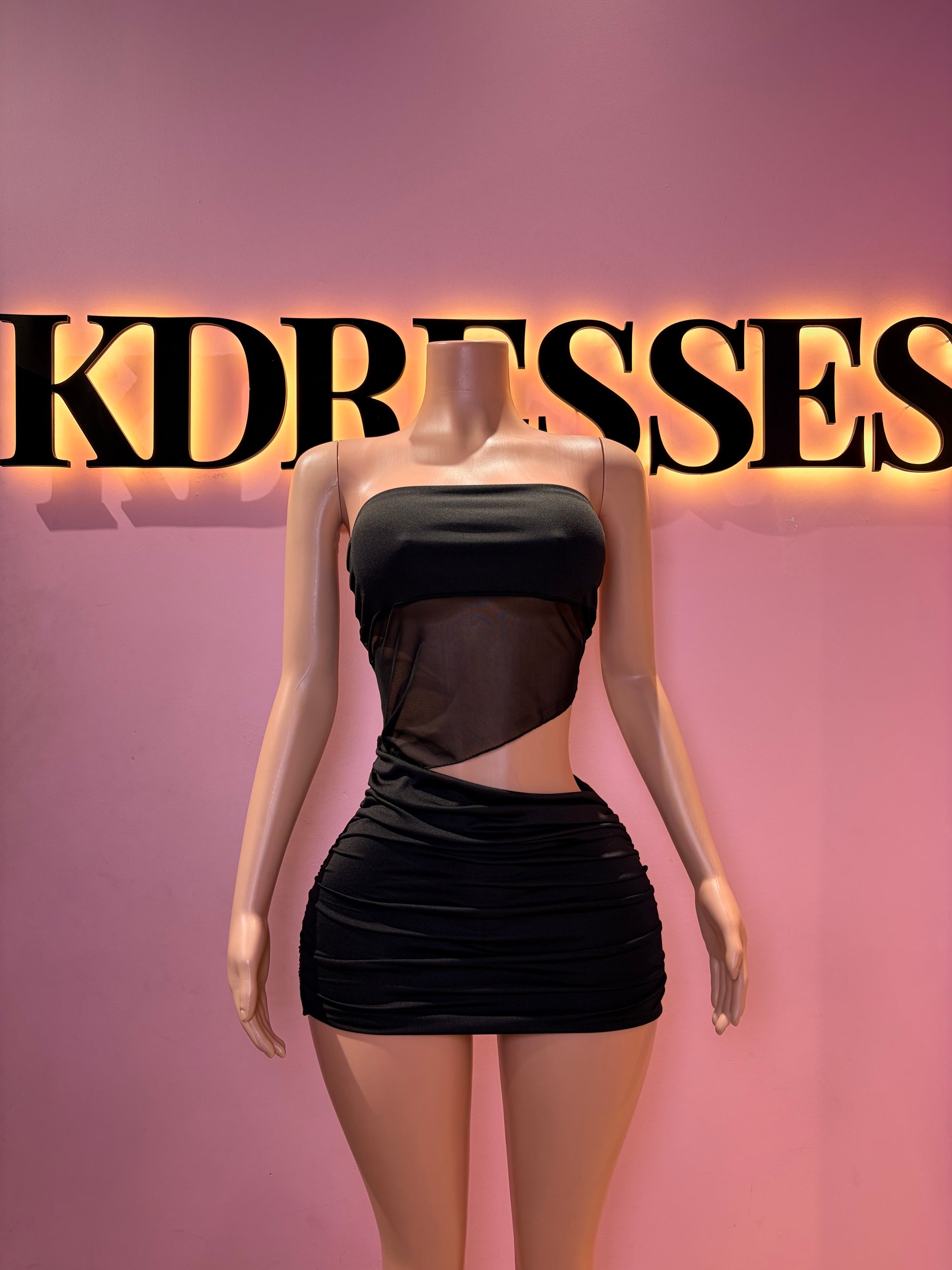 Vestido Strapless transparencia