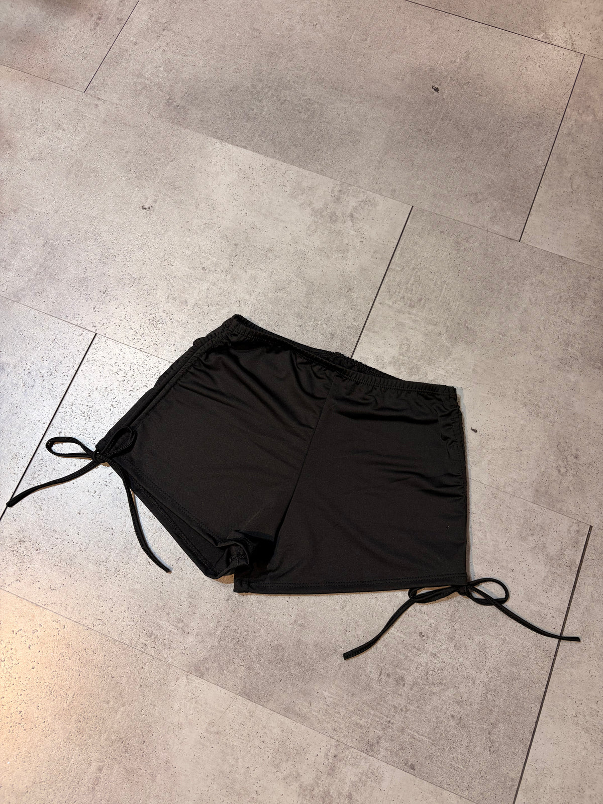 Mini short amarras