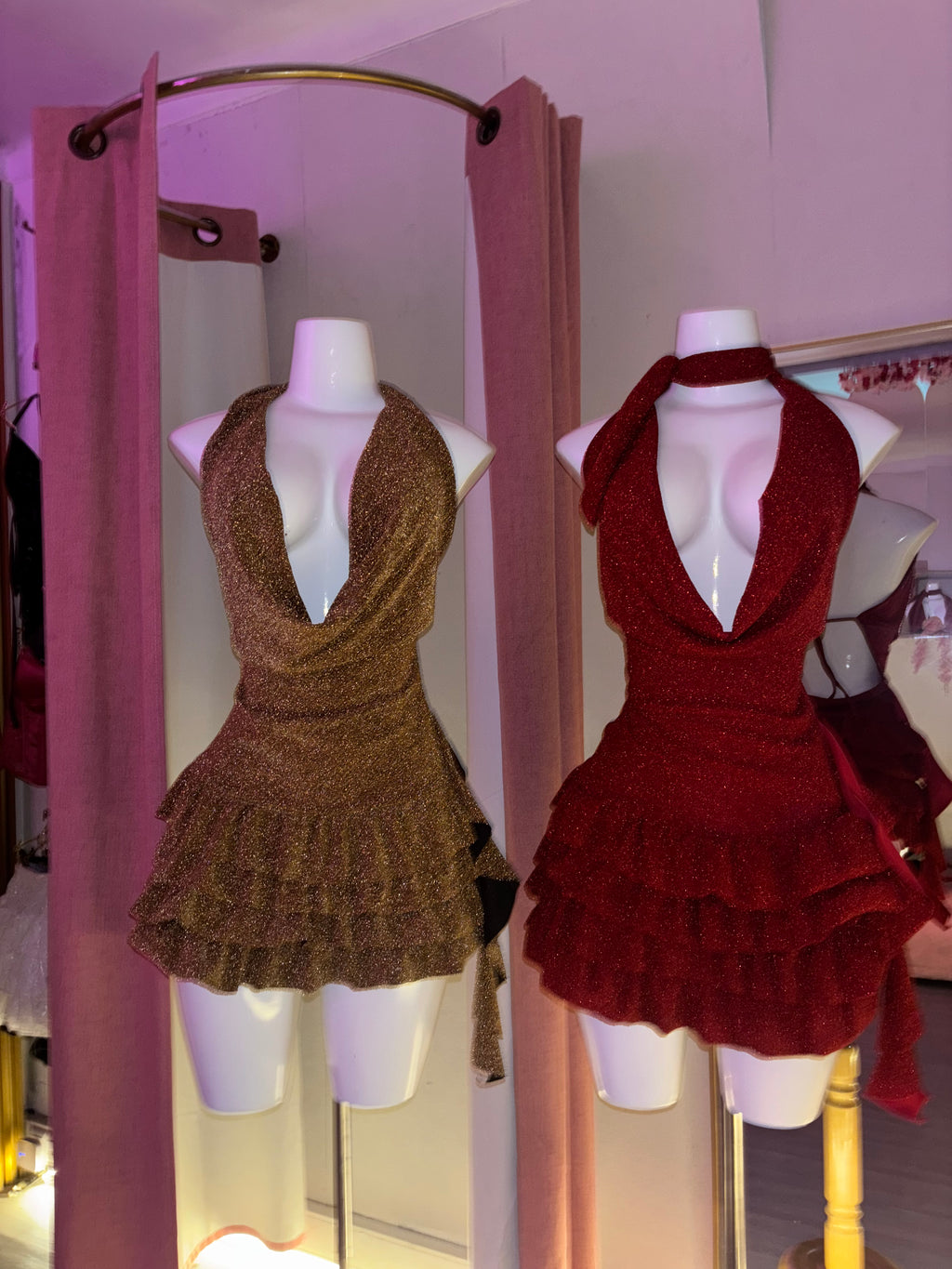 Escote vuelitos shiny