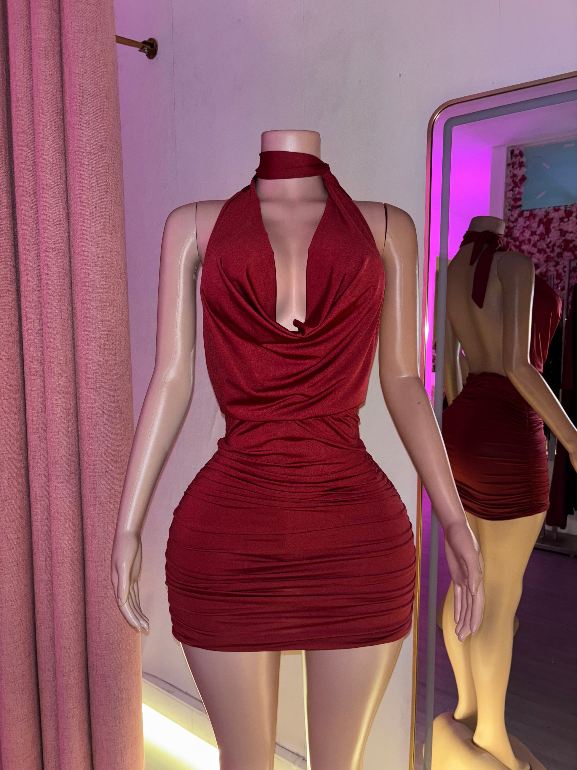 Vestido escote drapeado