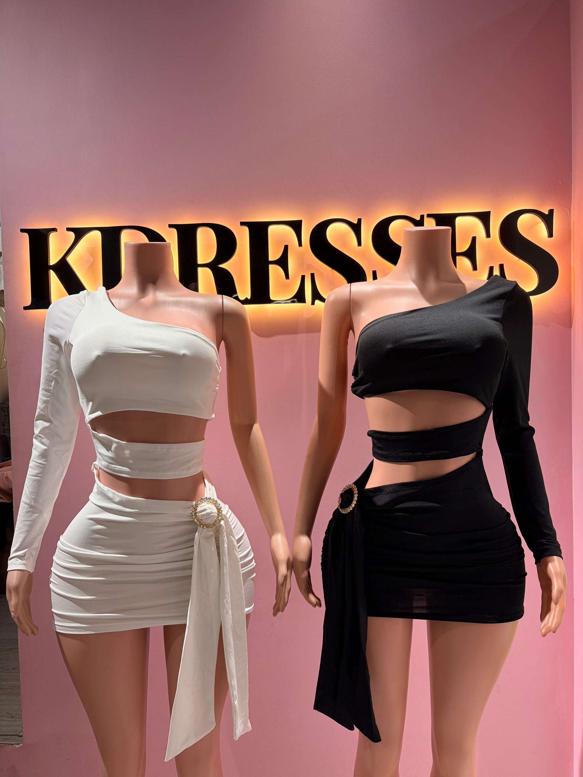 Vestido cutted hebilla