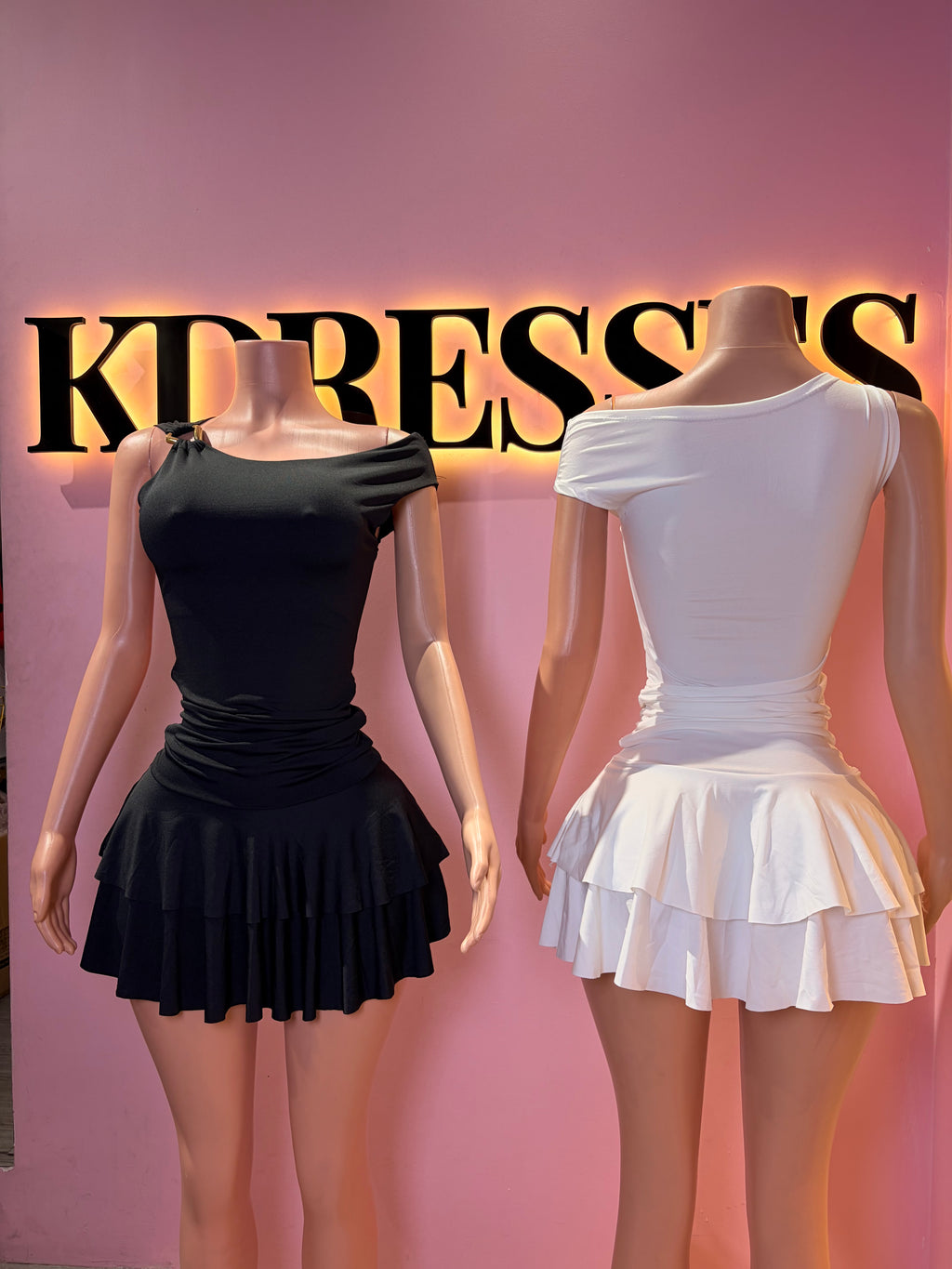 Mini dress vuelitos hebilla