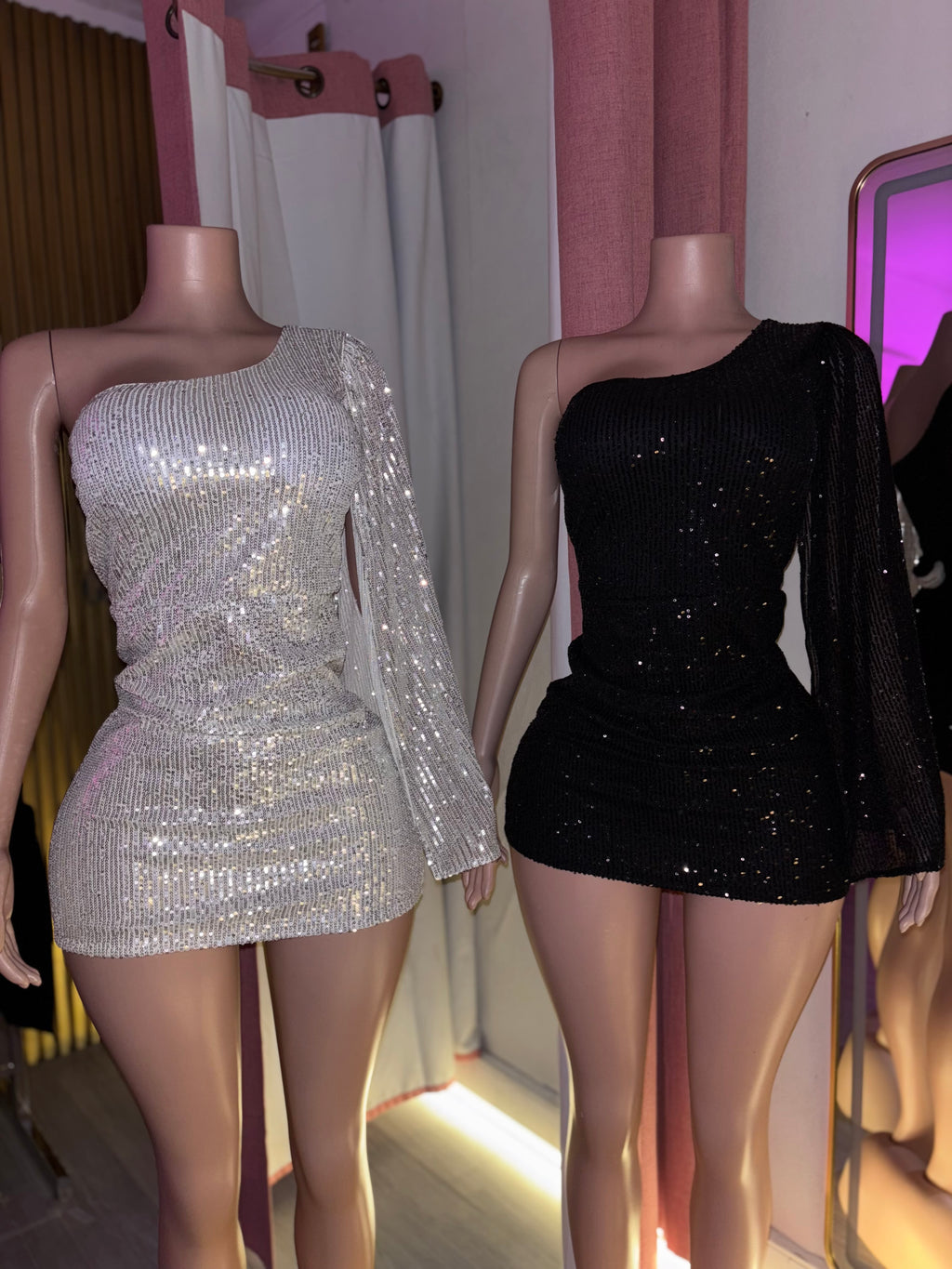 Vestido lentejuelas lazo