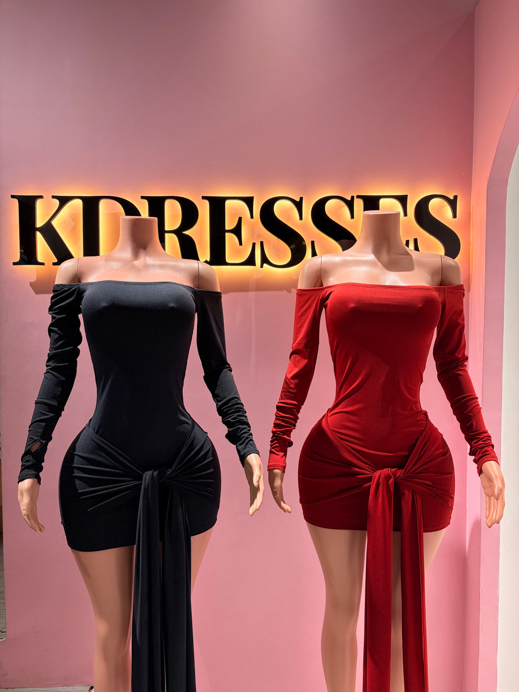 Vestido hombros drapeado