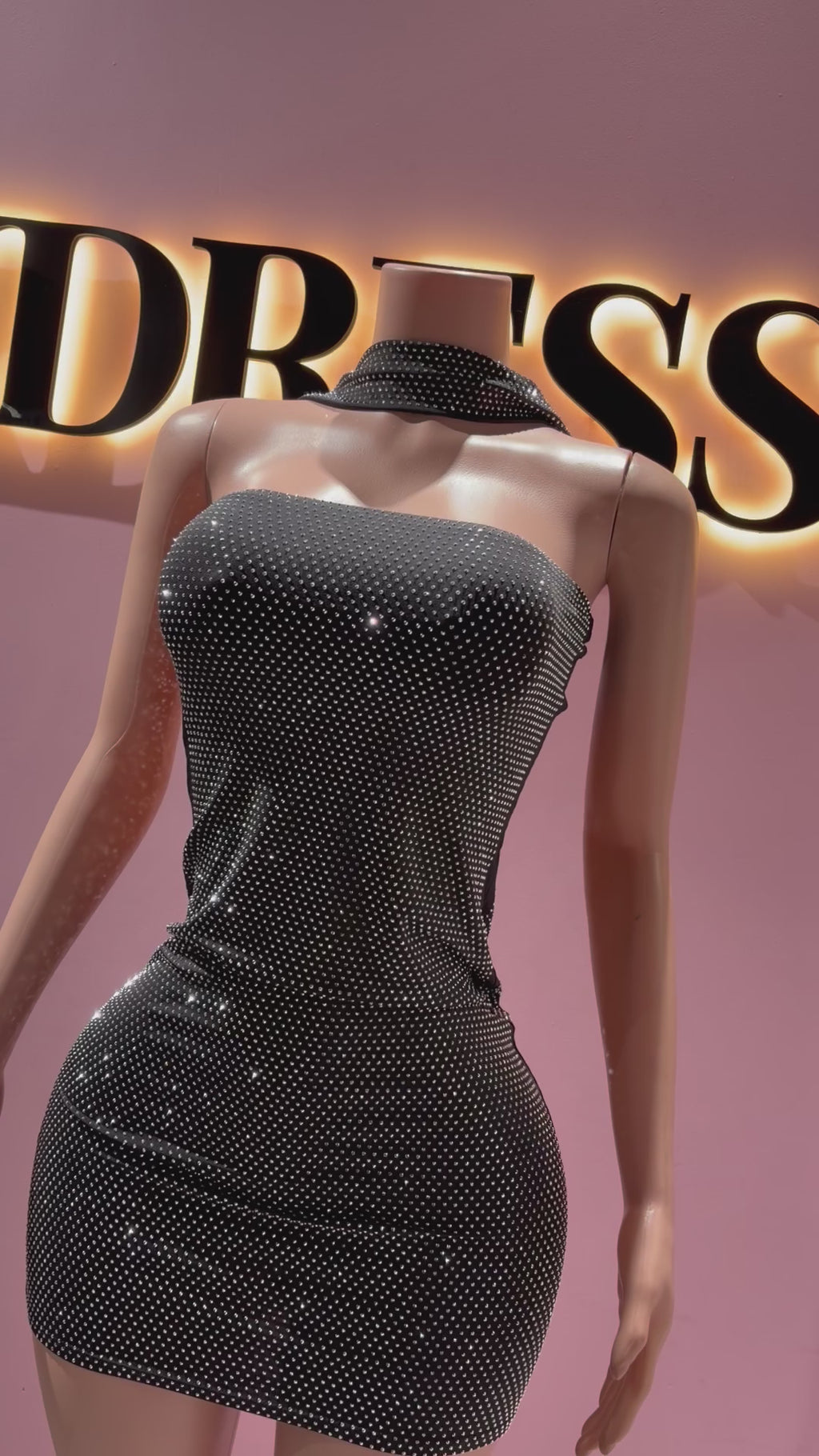 Vestido brillante strapless