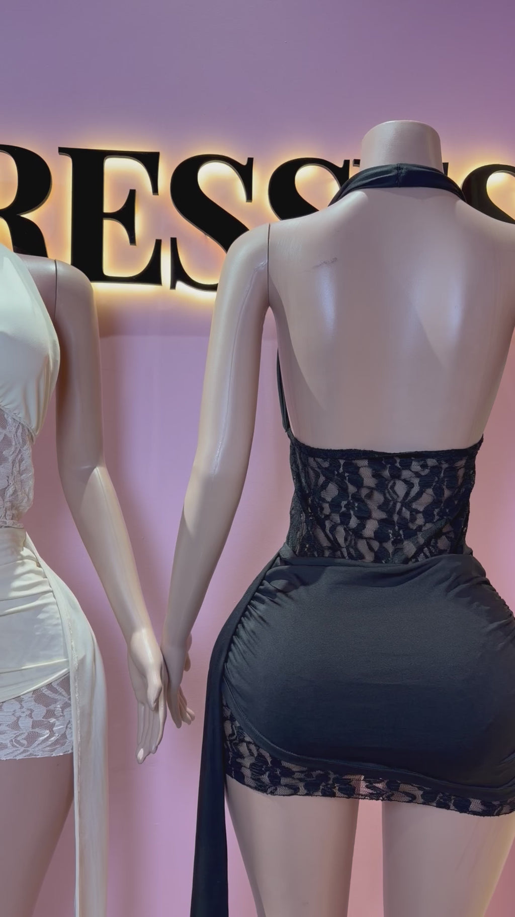 Vestido escote encaje