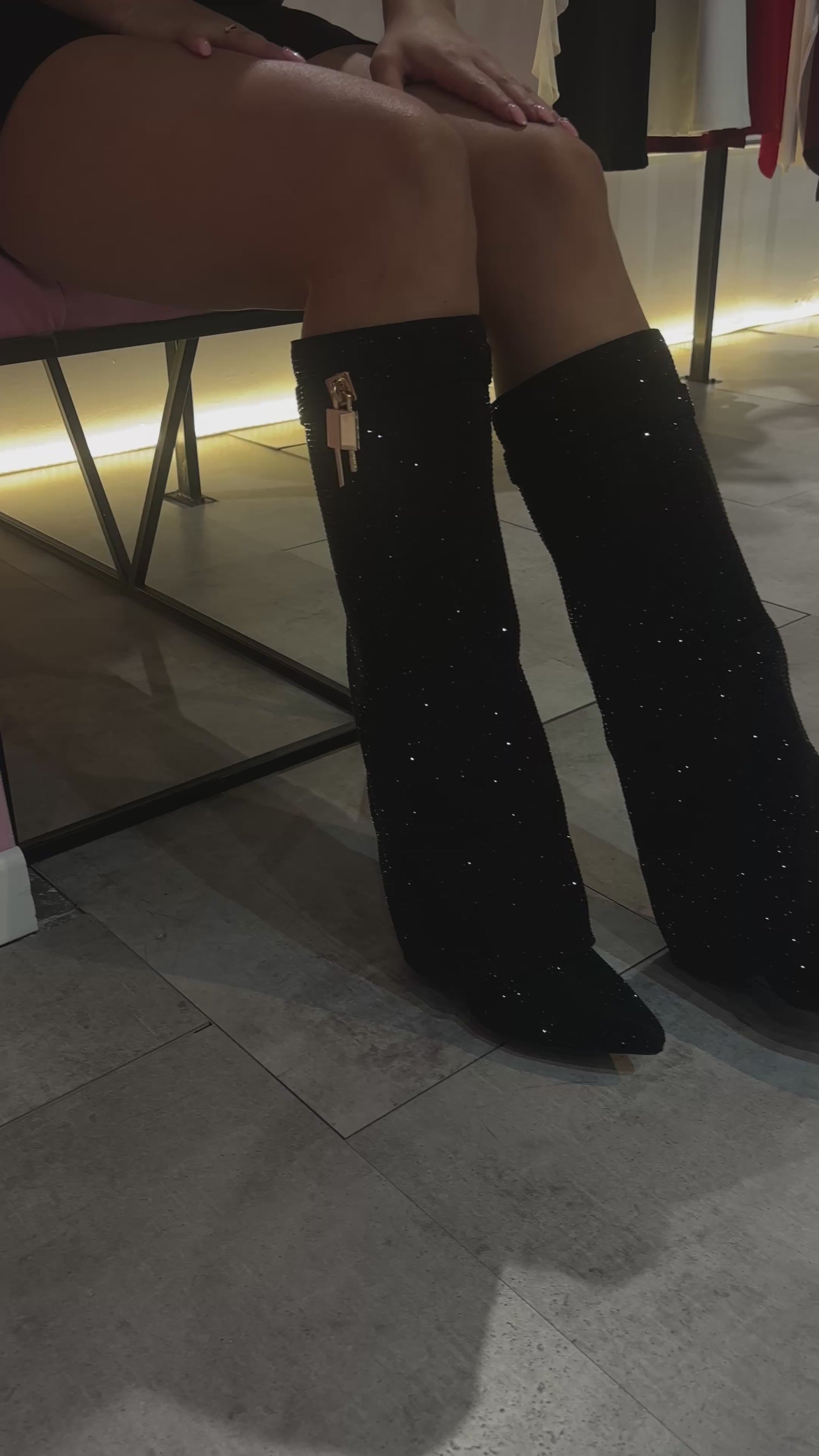 Botas candado brillantes