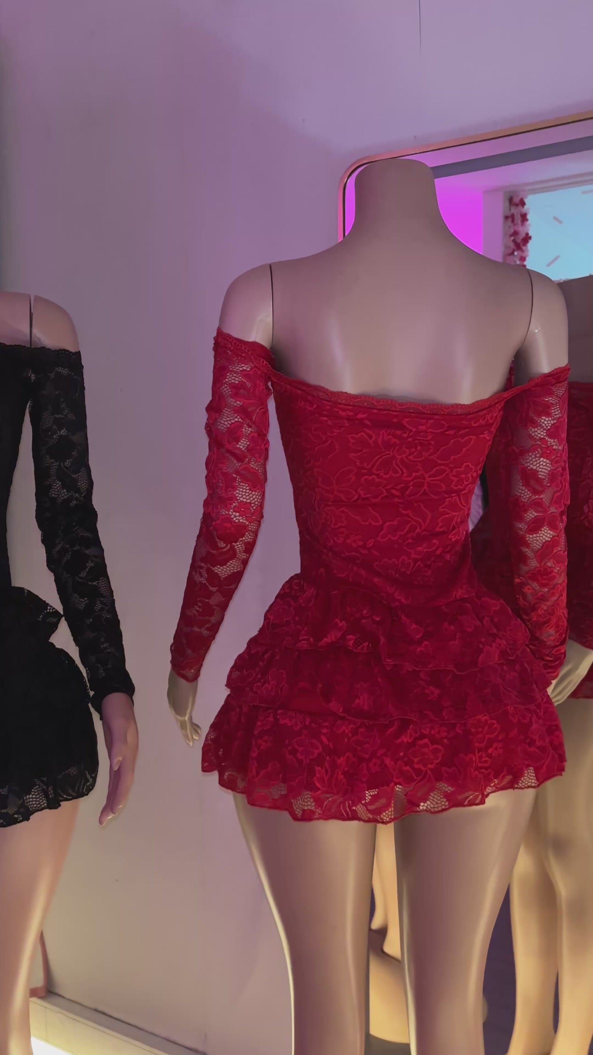 Vestido Encaje vuelitos manga larga