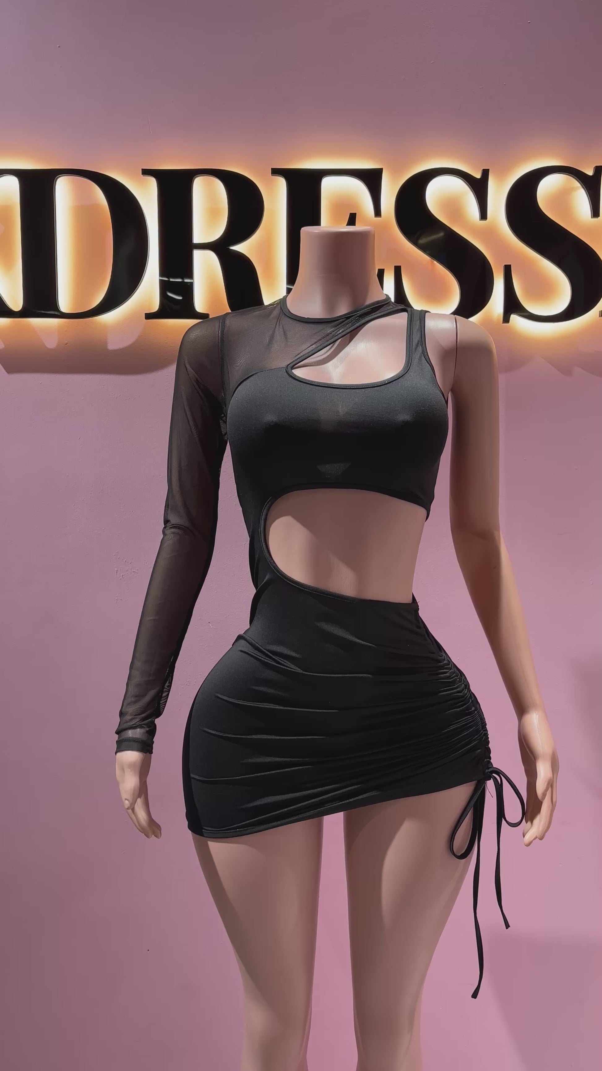 Vestido Cutted Transparencia