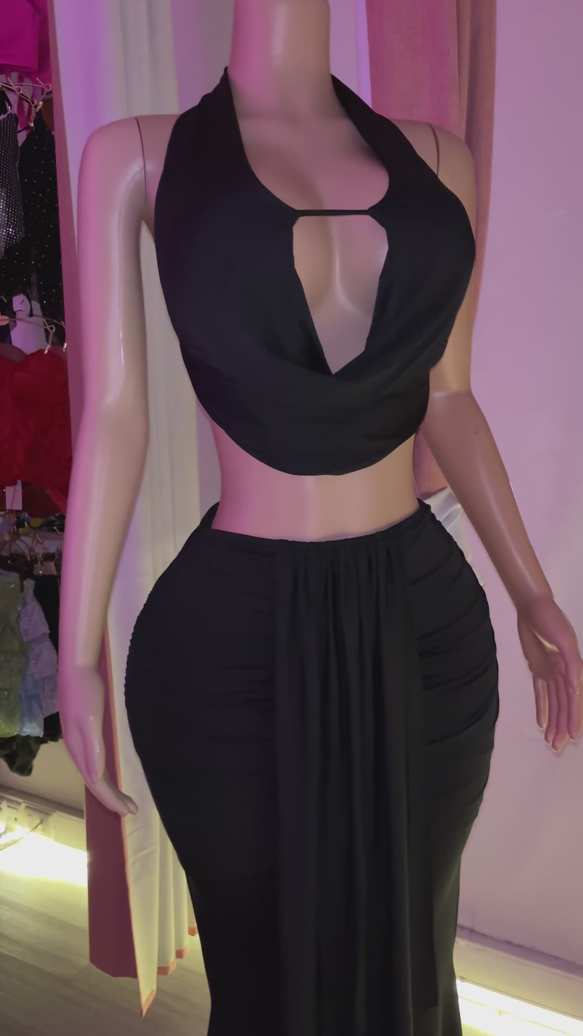 Conjunto largo escote lazo