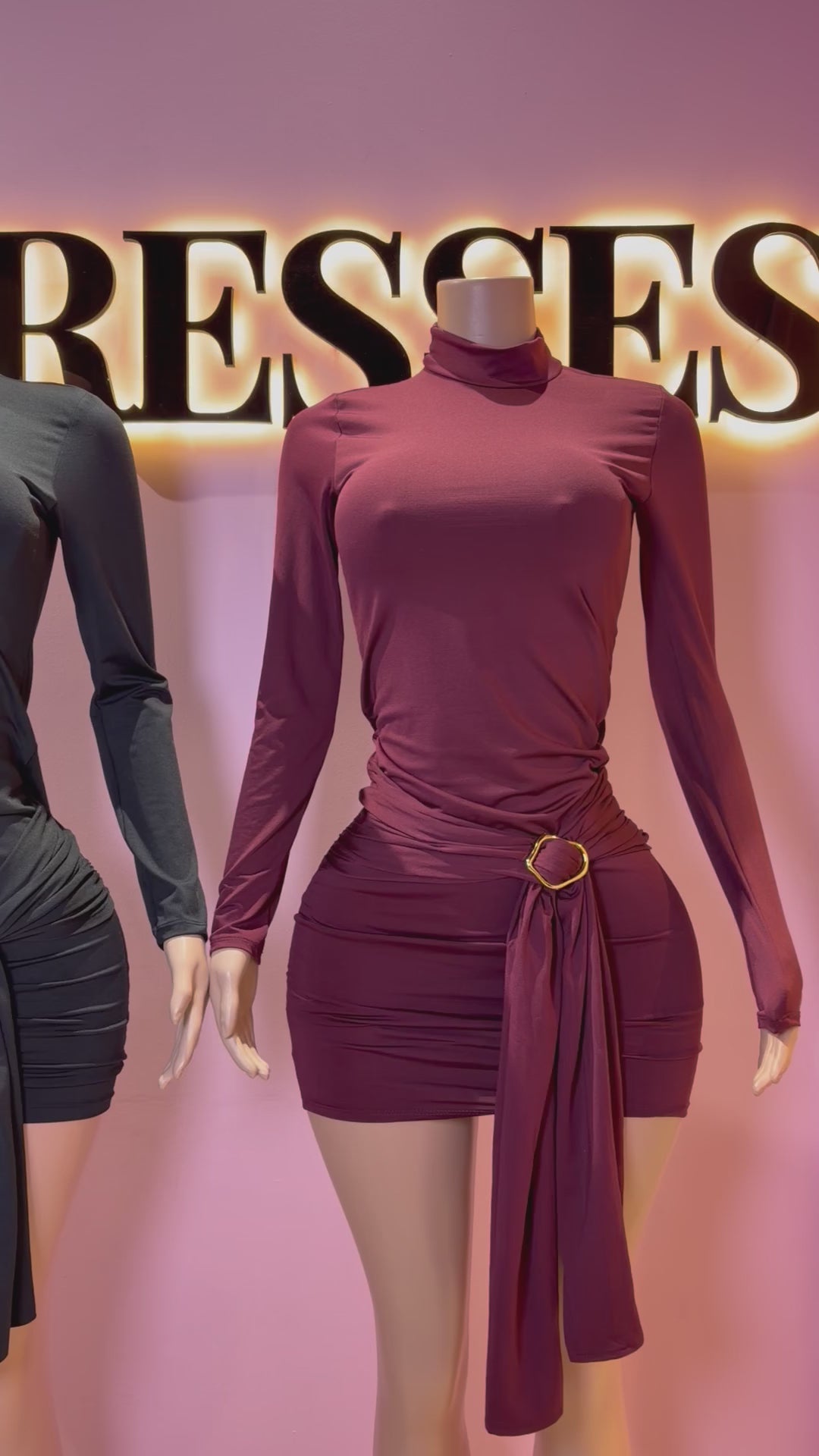 Vestido drapeado manga larga