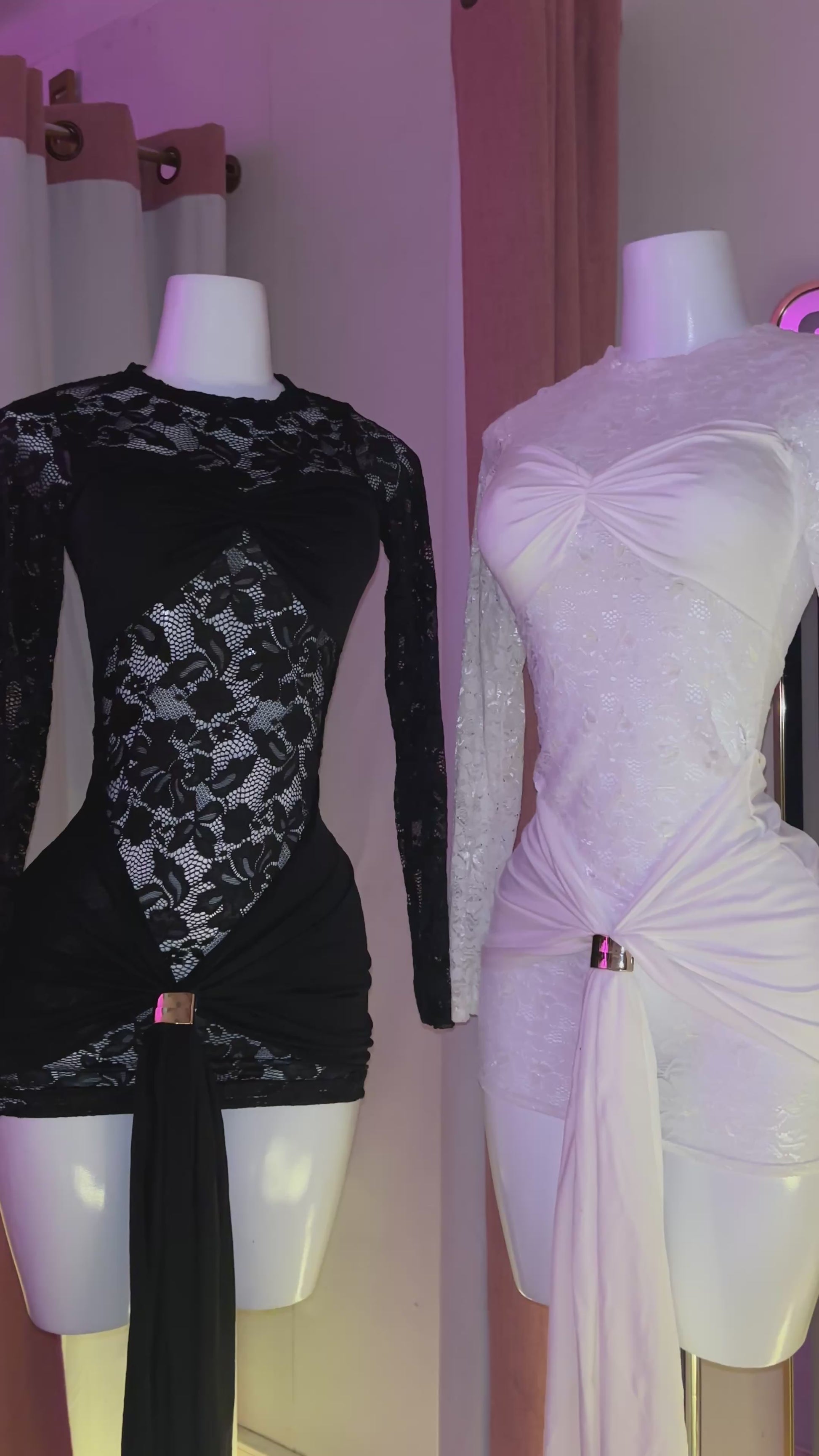 Vestido encaje drapeado manga larga